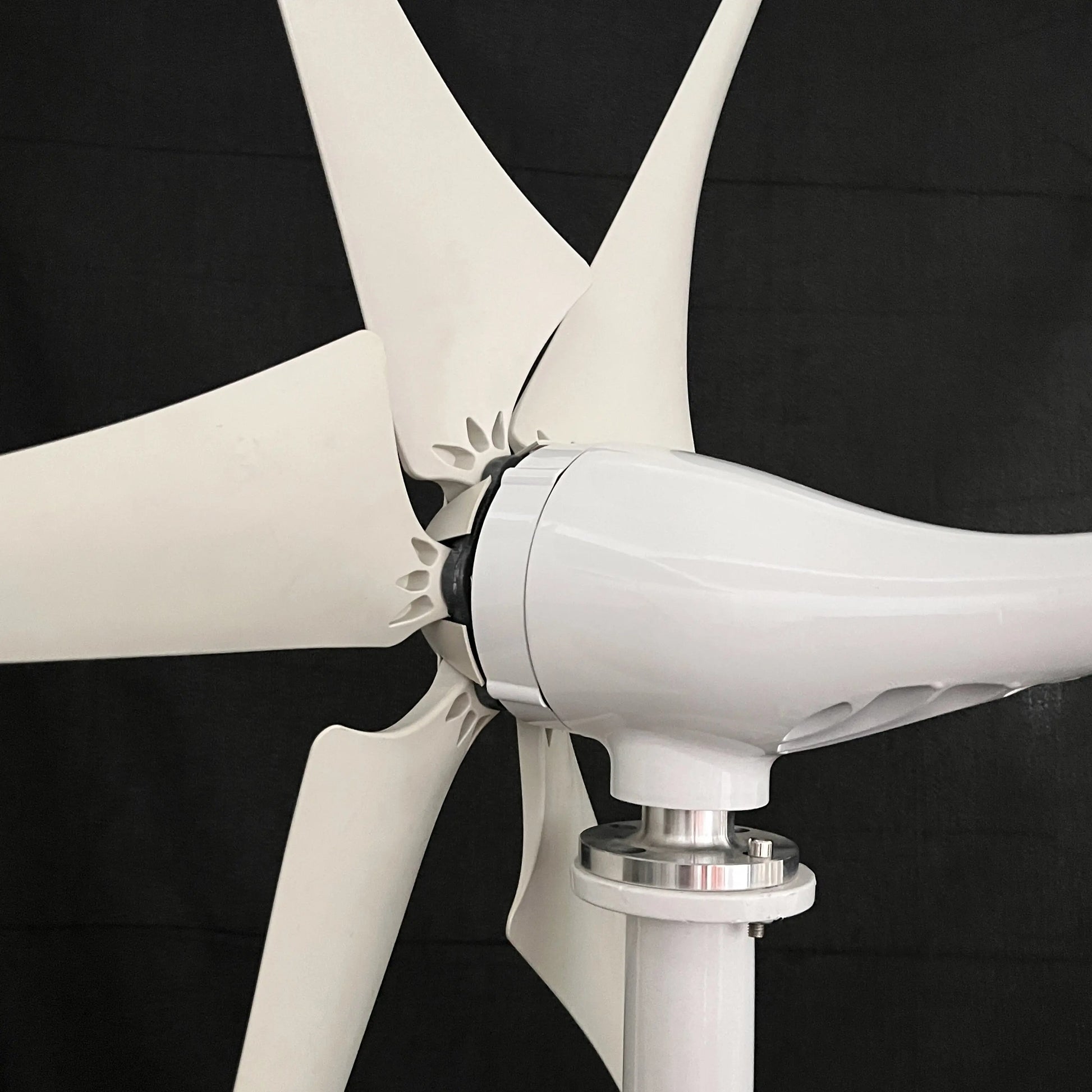 FLTXNY Horizontal Wind Turbine Generator 600W 800W 1000W 3 Blades New Energy 12v 24v 48v For Home Street Lamps by 54Grid - Renewable Energy Store